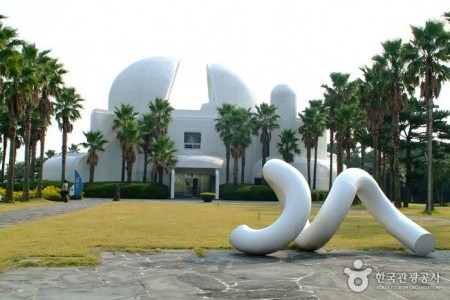 申榮電影博物館