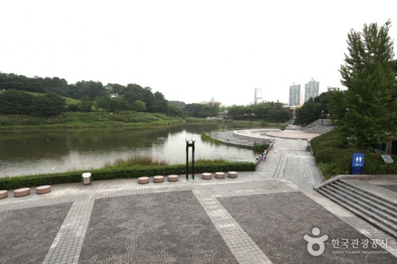 オリンピック公園 올림픽공원 トリップポーズ