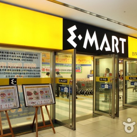 E-MART龍山店