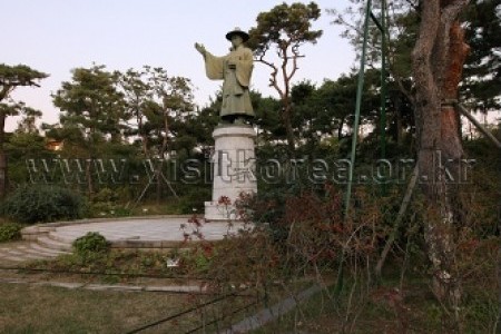 Jeoldusan Martyrs Grounds 