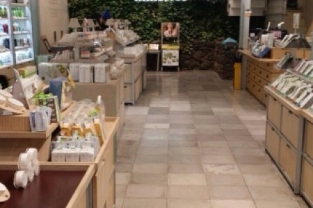 Innisfree - Myeong-dong Branch 