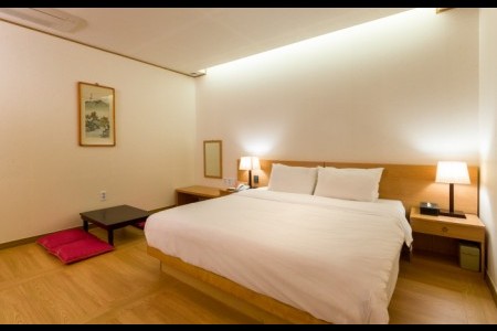 Hotel Sun Bee - Goodstay 