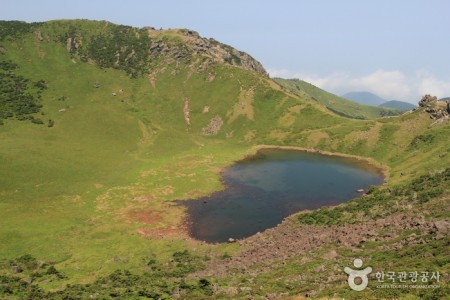 Baengnokdam Lake 