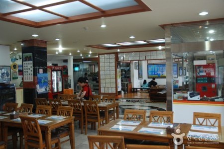 チンジュ食堂(진주식당)