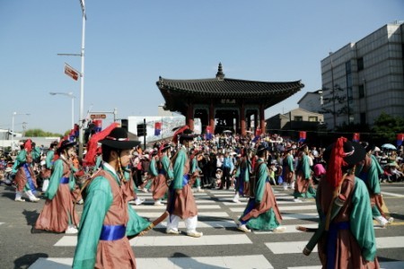 水原華城文化祭り