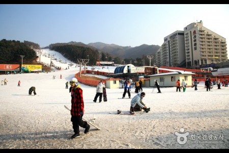 熊城滑雪渡假村