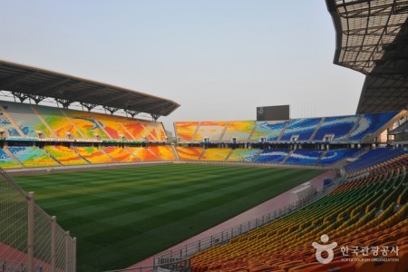 Suwon World Cup Stadium 