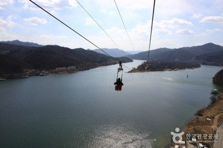 南怡島高空滑索