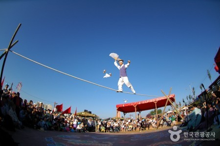 Anseong Namsadang Baudeogi Saturday Performances 