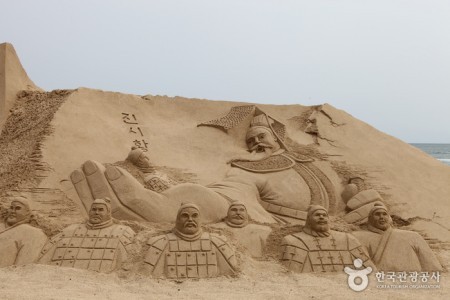 海雲台砂祭り