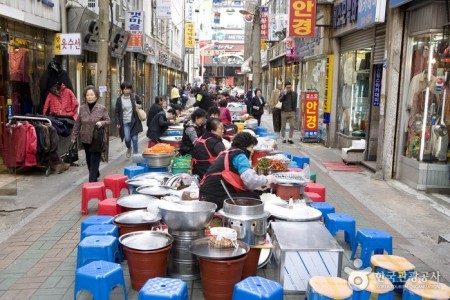 國際市場美食街