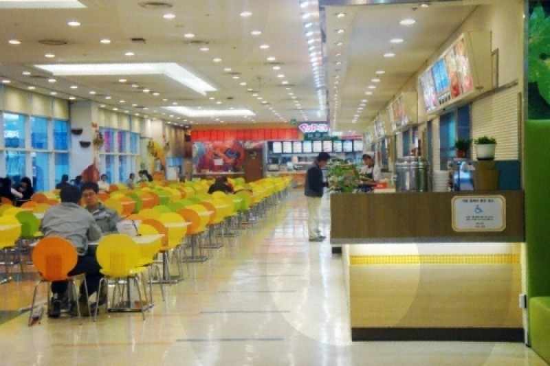 E-Mart - Yongsan Branch  이마트 (용산점) : TRIPPOSE