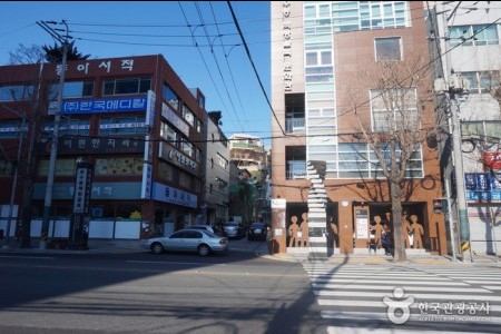 宝水洞书店胡同보수동 책방골목