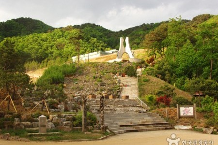 華川 碑木公園（화천 비목공원）