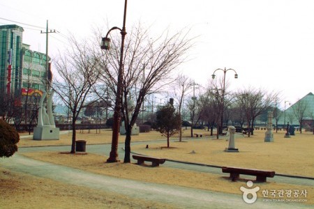 Gongjicheon Sculpture Park 