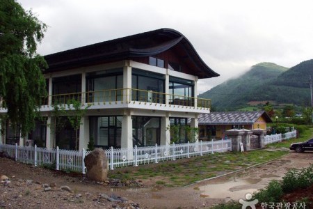 Jeongseon Arirang Training Hall 