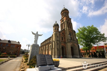 Jeondong Catholic Cathedral 