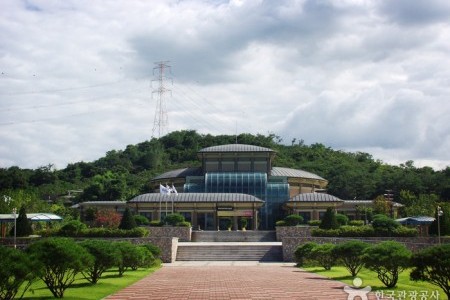 東学農民革命記念館