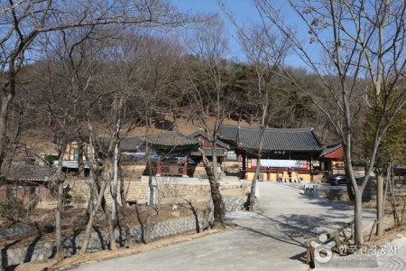 Sungnimsa Temple 