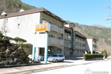 Jirisankhan hotel - Goodstay 