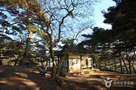 Sigyeongjeong Pavilion 