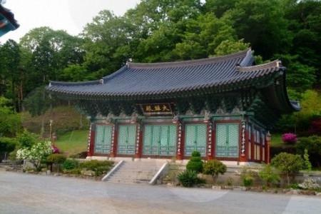 Taeansa Temple 