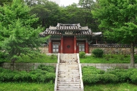 Chungminsa Temple 