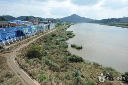 Yeongsangang River 