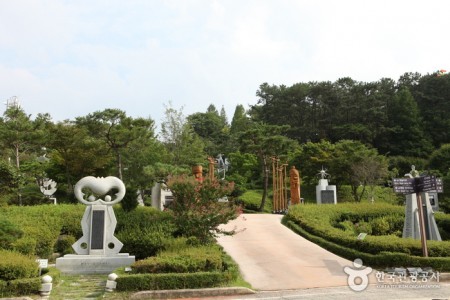 Ppuri Park 