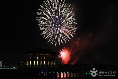 Pohang International Fireworks Festival 