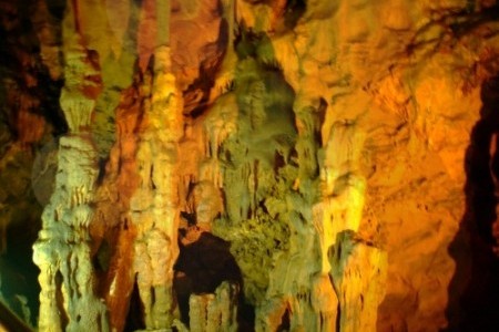 Seongryugul Cave 