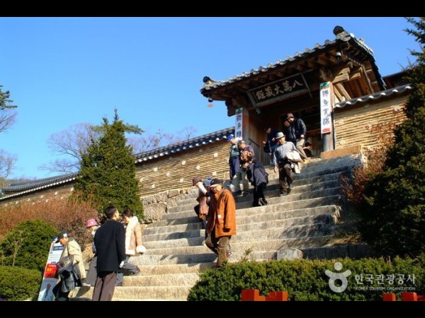 海印寺大蔵経板（八万大蔵経）［ユネスコ世界記録遺産］ | 해인사