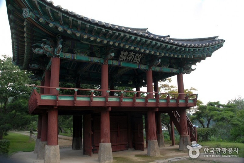 Cheongpung Cultural Heritage Complex | 청풍문화재단지 : TRIPPOSE