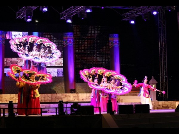 Yeongdong Nan-Gye Korean Traditional Music Festival | 영동 난계국악축제 : TRIPPOSE