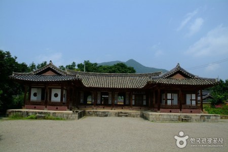 Seon Byeong-guk House 