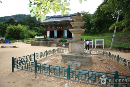 Yeongguksa Temple - Yeongdong 