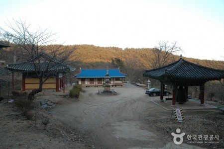 Daejosa Temple (Buyeo) (대조사 (부여))