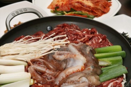 三熙烤肉章鱼(삼희불낙)