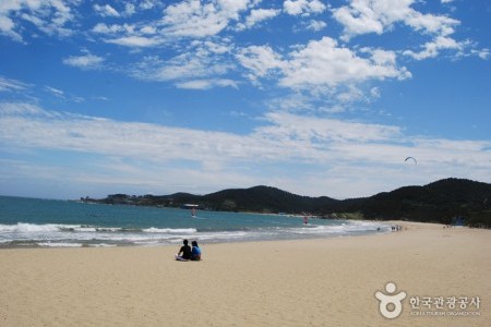 鎮下海水浴場