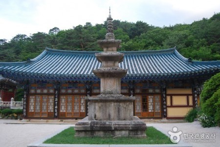 Seongnamsa Temple 