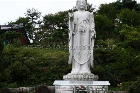 Yeongpyeongsa Temple 