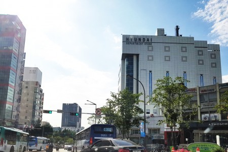 Hyundai Department Store - Sinchon Branch