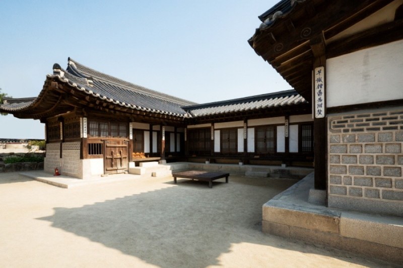 Namsangol Hanok Village | 남산골한옥마을 : TRIPPOSE