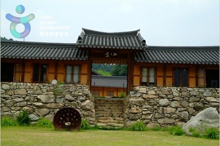 Chi-ong Art Center 