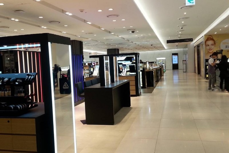 Yongsan duty free opens without luxury trio