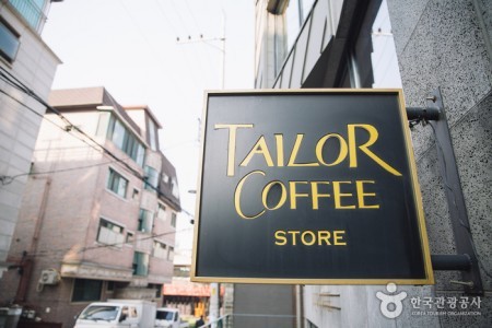 TAILOR COFFEE