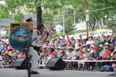 阴城乞丐节