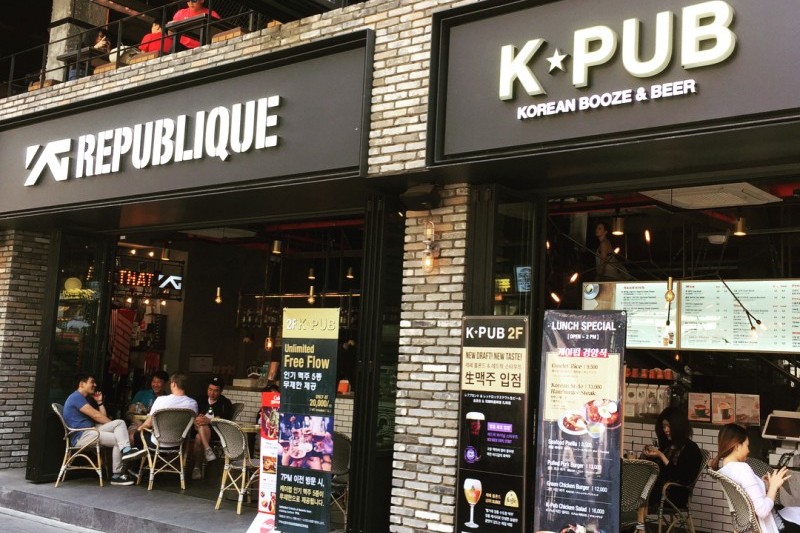 KPOP Lovers Wajib Kunjungi Cafe  Terkenal  Korea Selatan Ini 