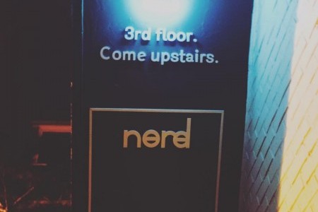 書呆酒吧 (Nerd On Earth-Nerd Bar)