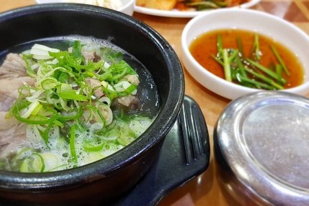 银浩食堂(Eunho sikdang)